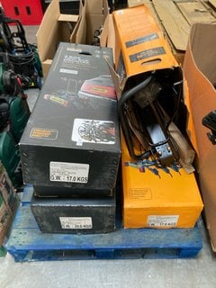 Lot 349  
            Marchington SR10 - Delivery or Collection 

                
4 X ASSORTED BIKE RACKS TO INCLUDE ADVANCED 2 NIKE TOW BAR MOUNTED BIKE RACK: LOC...