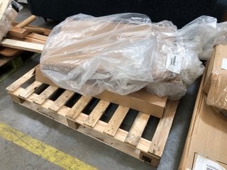 Lot 472  
            Marchington SR10 - Delivery or Collection 

                
JOHN LEWIS & PARTNERS CLASSIC 2 TONE DRESSER IN WHITE AND OAK - ORIGINAL RRP £198...