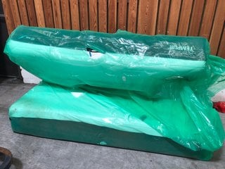 Lot 572  
            Marchington SR10 - Delivery or Collection 

                
TEMPUR PRO PLUS COOL QUILT MEMORY FOAM KING SIZE MATTRESS - ORIGINAL RRP £3098: L...