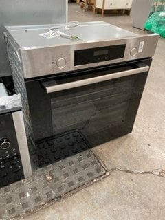 Lot 604  
            Marchington SR10 - Delivery or Collection 

                
BOSCH BUILT IN SINGLE ELECTRIC OVEN: MODEL HQA574BS3B - ORIGINAL RRP £529: LOCATI...