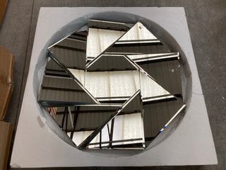 Lot 66  
            Marchington SR10 - Delivery or Collection 

                
MODERN STYLE LARGE OCTAGONAL WALL MIRROR WITH BEVELLED STYLE MIRRORED FRAME FINIS...