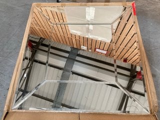 Lot 67  
            Marchington SR10 - Delivery or Collection 

                
MODERN STYLE LARGE SQUARE BEVELLED EDGE WALL MIRROR IN MIRRORED FRAME FINISH: LOC...