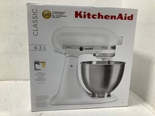 Lot 1003  
            Marchington SR13 - Parcel Delivery Only 

                
KITCHEN AID CLASSIC 4.3 LITRE STAND MIXER IN WHITE-ORIGINAL RRP £329.00: LOCATION...