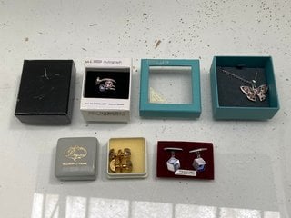 Lot 1070  
            Marchington SR13 - Parcel Delivery Only 

                
FOUR ITEMS OF BOXED VINTAGE AND COSTUME JEWELLERY TO INCLUDE 'REGNUM' CUFFLINLS: ...