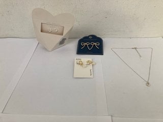 Lot 1279  
            Marchington SR13 - Parcel Delivery Only 

                
QTY OF ASSORTED JEWELLERY TO INCLUDE ESTELLA BARTLETT 18CT GOLD PLATED BOW EARRIN...
