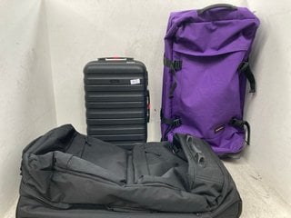 Lot 1324  
            Marchington SR13 - Parcel Delivery Only 

                
3 X ASSORTED TRAVEL ITEMS TO INCLUDE JOHN LEWIS & PARTNERS 4 WHEELED HARD SHELL C...