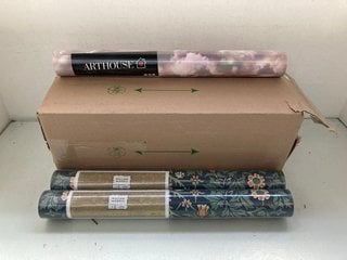 Lot 138  
            Marchington SR13 - Parcel Delivery Only 

                
12 X ROLLS OF ARTHOUSE VANILLA SKIES WALLPAPER IN PINK TO INCLUDE 2 X ROLLS OF WI...