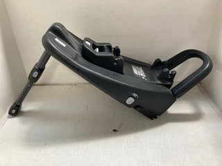 Lot 195  
            Marchington SR13 - Parcel Delivery Only 

                
JOIE UNIVERSAL BASE I-FIX CAR SEAT BASE: LOCATION - WH8