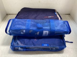 Lot 216  
            Marchington SR13 - Parcel Delivery Only 

                
2 X WEATHERBEETA COMFITEC CLASSIC STANDARD TURNOUT RUGS IN NAVY/SILVER/RED-ORIGIN...