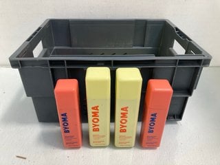 Lot 314  
            Marchington SR13 - Parcel Delivery Only 

                
9 X BYOMA CREAMY JELLY CLEANSERS TO INCLUDE 6 X BYOMA BALANCING FACE MISTS - COMB...