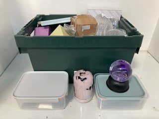 Lot 360  
            Marchington SR13 - Parcel Delivery Only 

                
QTY OF HOUSEHOLD ITEMS TO INCLUDE QTY OF COOK'S ESSENTIAL USB MINI FOOD CHOPPERS ...