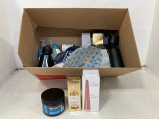 Lot 401  
            Marchington SR13 - Parcel Delivery Only 

                
QTY OF HEALTH & BEAUTY ITEMS TO INCLUDE THE ORDINARY GLYCOLIC ACID 7% EXFOLIATING...