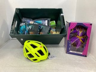 Lot 412  
            Marchington SR13 - Parcel Delivery Only 

                
QTY OF KIDS ITEMS TO INCLUDE VAN RYSEL YELLOW HELMET - SIZE: 55-59CM: LOCATION - H7