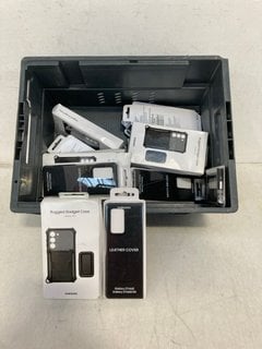 Lot 421  
            Marchington SR13 - Parcel Delivery Only 

                
QTY OF SAMSUNG LEATHER COVERS IN BLACK FOR GALAXY Z FOLD 2 AND GALAXY Z FOLD 2 5G...