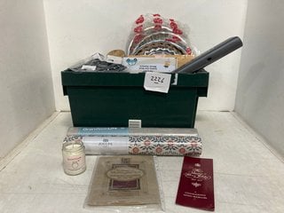 Lot 424  
            Marchington SR13 - Parcel Delivery Only 

                
QTY OF HOUSEHOLD ITEMS TO INCLUDE ZACRO 1080P SAFETY CAR SEAT MIRROR CAMERA: LOCA...