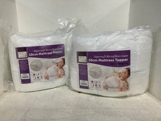 Lot 429  
            Marchington SR13 - Parcel Delivery Only 

                
2 X SUPERSOFT MICROFIBRE COVER 10CM MATTRESS TOPPERS IN WHITE / ANTI ALLERGENIC: ...