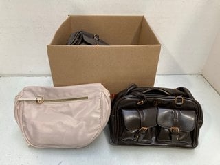 Lot 444  
            Marchington SR13 - Parcel Delivery Only 

                
QTY OF ASSORTED WOMENS ACCESSORIES / BAGS TO INCLUDE COIH '2DN BROWN HAND BAG: LO...