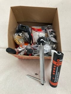 Lot 455  
            Marchington SR13 - Parcel Delivery Only 

                
QTY OF ASSORTED HARDWARE ITEMS TO INCLUDE SUPER SCANNER HANDHELD METAL DETECTOR: ...