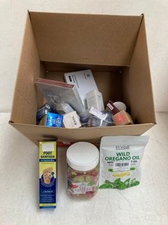 Lot 462  
            Marchington SR13 - Parcel Delivery Only 

                
QTY OF ASSORTED ITEMS TO INCLUDE ARBO LEAF CORDLESS HEATED EYE MASK: LOCATION - H4