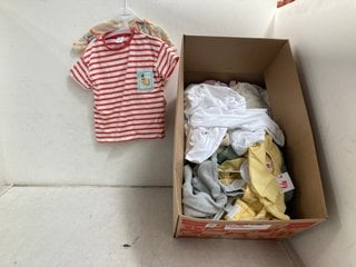 Lot 492  
            Marchington SR13 - Parcel Delivery Only 

                
QTY OF ASSORTED JOHN LEWIS & PARTNERS BABY/TODDLER CLOTHING IN VARIOUS SIZES TO I...