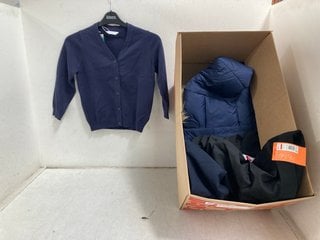 Lot 494  
            Marchington SR13 - Parcel Delivery Only 

                
QTY OF ASSORTED JOHN LEWIS & PARTNERS CHILDRENS CLOTHING IN VARIOUS SIZES TO INCL...