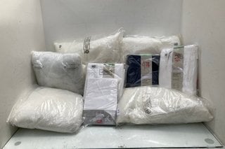 Lot 584  
            Marchington SR13 - Parcel Delivery Only 

                
QTY OF BEDDING ITEMS TO INCLUDE JOHN LEWIS & PARTNERS SINGLE HIDDEN TAB TOP SHEER...
