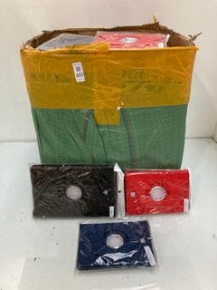 Lot 603  
            Marchington SR13 - Parcel Delivery Only 

                
QTY OF ASSORTED FAUX LEATHER TABLET CASES IN VARIOUS COLOURS TO INCLUDE BLUE: LOC...