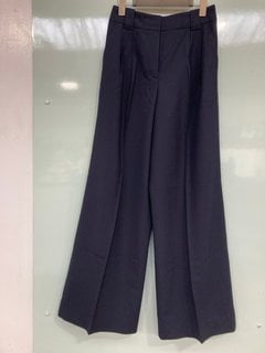 Lot 655  
            Marchington SR13 - Parcel Delivery Only 

                
CEFFIN MARGOT STRETCH WOOL BLEND PLEATED HIGH WAIST WIDE LEG TROUSERS IN NAVY-UK ...