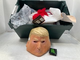 Lot 688  
            Marchington SR13 - Parcel Delivery Only 

                
QTY OF ASSORTED HALLOWEEN MASKS TO INCLUDE SCARY CLOWN MASK: LOCATION - G8