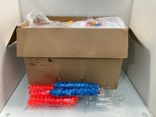 Lot 707  
            Marchington SR13 - Parcel Delivery Only 

                
QTY OF 350ML DRINKING CUPS WITH LIDS & STRAWS: LOCATION - G9