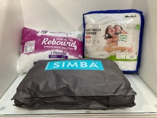 Lot 724  
            Marchington SR13 - Parcel Delivery Only 

                
3 X ASSORTED HOUSEHOLD ITEMS TO INCLUDE ULTRA PLUSH KINGSIZE MATTRESS TOPPER: LOC...