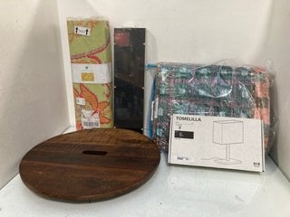 Lot 728  
            Marchington SR13 - Parcel Delivery Only 

                
QTY OF ASSORTED HOUSEHOLD ITEMS TO INCLUDE TALKING TABLES OUTDOOR RUG IN MULTI-SI...