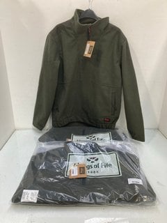 Lot 757  
            Marchington SR13 - Parcel Delivery Only 

                
3 X HOGGS OF FIFE GREEN KING 11 STORMPROOF 1/4 ZIP BONDED FLEECES IN GREEN-UK SIZ...