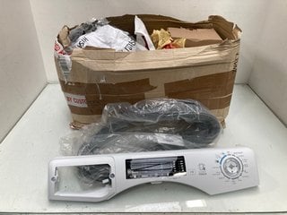 Lot 791  
            Marchington SR13 - Parcel Delivery Only 

                
QTY OF ASSORTED HARDWARE ITEMS TO INCLUDE SPEAR & JACKSON 10 JUNIOR SAW BLADES (1...