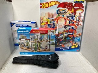Lot 906  
            Marchington SR13 - Parcel Delivery Only 

                
4 X ASSORTED CHILDREN TOYS TO INCLUDE PLAYMOBIL HOSPITAL ACTION HEROES SET: LOCAT...