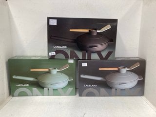 Lot 937  
            Marchington SR13 - Parcel Delivery Only 

                
3 X ONLY PANS IN WHITE/GREY AND GREEN: LOCATION - F10