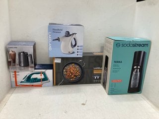 Lot 958  
            Marchington SR13 - Parcel Delivery Only 

                
5 X ASSORTED HOUSEHOLD ITEMS TO INCLUDE MILK FROTHER & HOT CHOCOLATE MAKER: LOCAT...