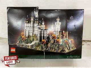 Lot 1  
            Nottingham SR2 - Delivery Only 

                
LEGO ARCHITECTURE NEUSCHWANSTEIN CASTLE ORIGINAL RRP: £239.99