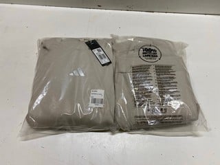 Lot 286  
            Nottingham SR2 - Delivery Only 

                
2 X ADIDAS WOMEN'S HOODIE UK SIZE: M