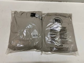 Lot 287  
            Nottingham SR2 - Delivery Only 

                
2 X ADIDAS WOMEN'S HOODIE UK SIZE: L