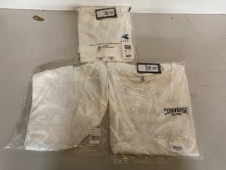 Lot 316  
            Nottingham SR2 - Delivery Only 

                
3 X CONVERSE T-SHIRTS UK SIZE: L & XL