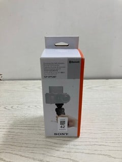 Lot 42  
            Nottingham SR2 - Delivery Only 

                
SONY SHOOTING GRIP WIRELESS REMOTE COMMANDER ORIGINAL RRP: £120.00