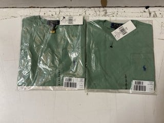 Lot 594  
            Nottingham SR2 - Delivery Only 

                
2 X POLO RALPH LAUREN T-SHIRT UK SIZE: S