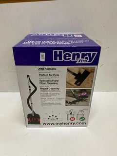 Lot 729  
            Nottingham SR2 - Delivery Only 

                
HENRY XTRA VACUUM CLEANER