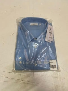 Lot 757  
            Nottingham SR2 - Delivery Only 

                
LACOSTE REGULAR FIT COTTON POPLIN SHIRT UK SIZE: 46