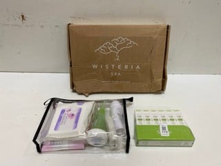 Lot 779  
            Nottingham SR2 - Delivery Only 

                
3 X ITEMS INC BEAUTY FORMULAS FEMININE INTIMATE HYGIENE WIPES