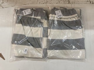 Lot 977  
            Nottingham SR2 - Delivery Only 

                
2 X YOU WISH SLIM FLARE GREY ORIGINAL RRP: £78.00 EACH