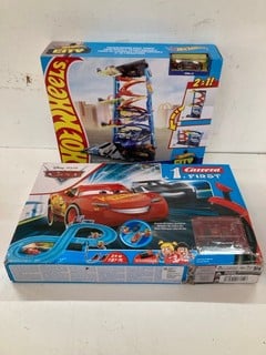 Lot 99  
            Nottingham SR2 - Delivery Only 

                
2 X KIDS TOYS INC HOT WHEELS TRANSFORMING RACE TOWER