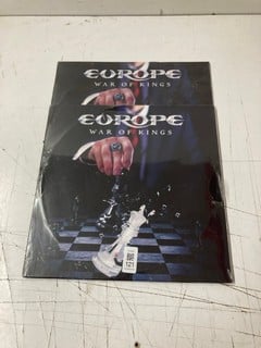 Lot 121  
            Nottingham SR3 - Delivery Only 

                
2 X EUROPE WAR OF KINGS VINYL