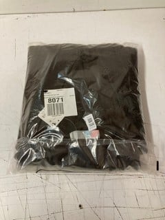 Lot 166  
            Nottingham SR3 - Delivery Only 

                
WOMEN'S DESIGNER SOLAR SWEATER SET L (BROWN) ORIGINAL RRP £118